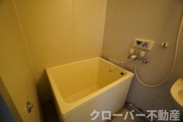 コーポラス津森の浴室