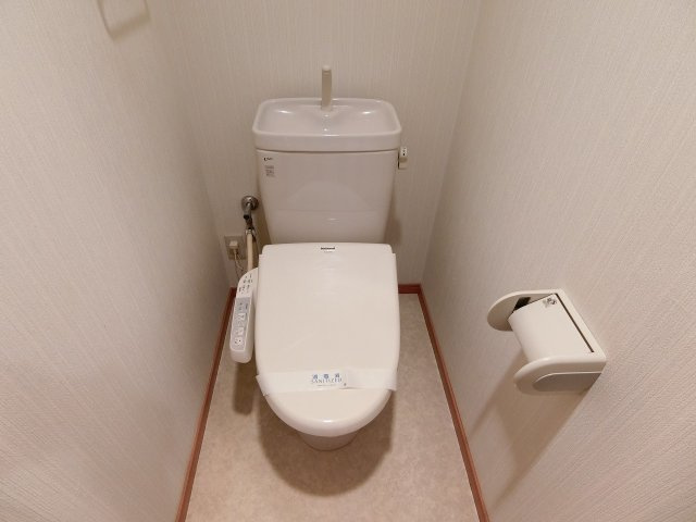 アーニスト新合川のトイレ