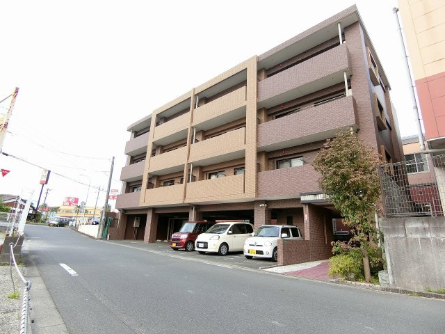 アーニスト新合川の外観