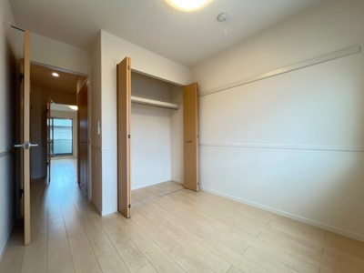 【寝室】 | グレーシア | 寝室