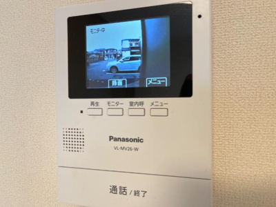 【内装】 | グレーシア | カメラ付インターホン