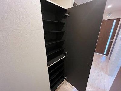 【収納】 | ラフィーネ（Ｒａｆｆｉｎｅ） | シューズボックス