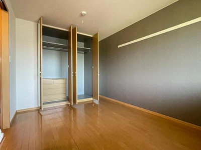 【内装】 | ヒルトップ・テラス | 洋室