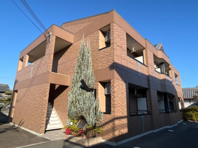 【外観】 | ル・トレフル | 外観写真（昼）