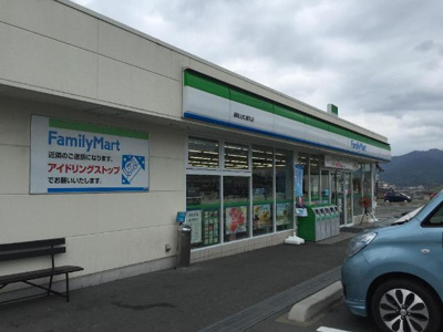 【周辺】 | ヴィンヤード(vineyard) | ファミリーマート福知山広峯町店まで973ｍ