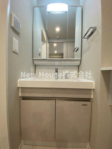 メゾン クロロの周辺