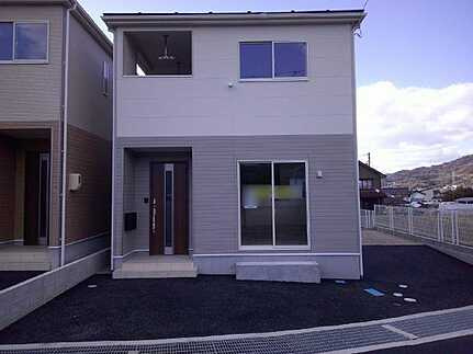 安芸郡熊野町呉地1丁目　新築一戸建て(全7棟)