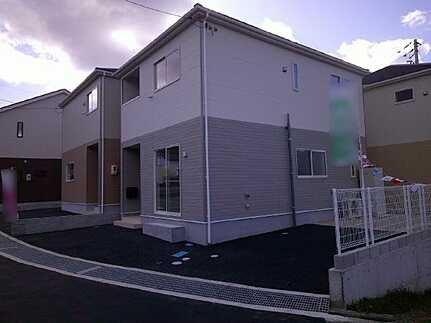 安芸郡熊野町呉地1丁目　新築一戸建て(全7棟)の外観