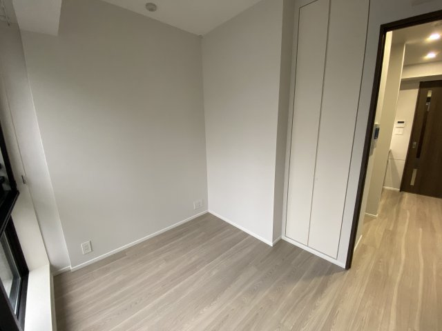 ザ・レジデンス東京駅前の洋室