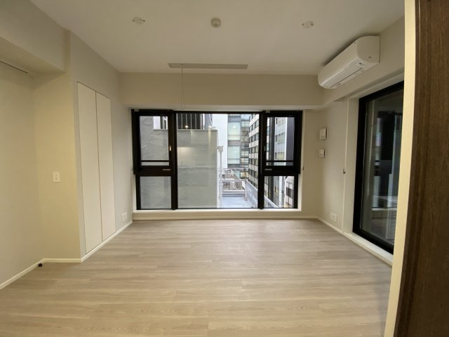 ザ・レジデンス東京駅前の居間・リビング