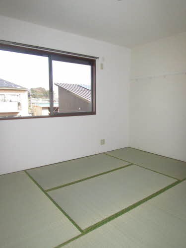 フォーレス・いすずB棟の和室