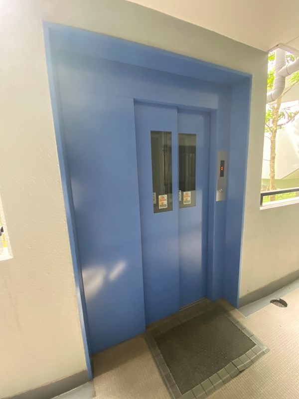 ロイヤル神戸池田広町のロビー