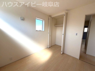 【洋室】 | 各務原市川島小網町新築建売全4棟！お車スペース3台可能！長期優良住宅！耐震等級3・住宅性能評価書取得 | 各務原市川島小網町新築建売全4棟！お車スペース3台可能！長期優良住宅！耐震等級3・住宅性能評価書取得！