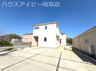 【駐車場】 | 各務原市川島小網町新築建売全4棟！お車スペース3台可能！長期優良住宅！耐震等級3・住宅性能評価書取得 | 各務原市川島小網町新築建売全4棟！お車スペース3台可能！長期優良住宅！耐震等級3・住宅性能評価書取得！