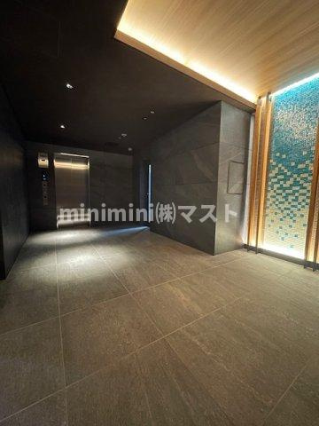 レオンヴァリエ長堀通のロビー