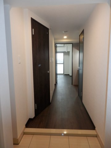 ユリカロゼ篠崎駅前の玄関