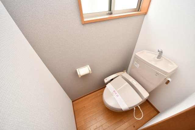 フィールド・イン湯川ⅢD棟のトイレ