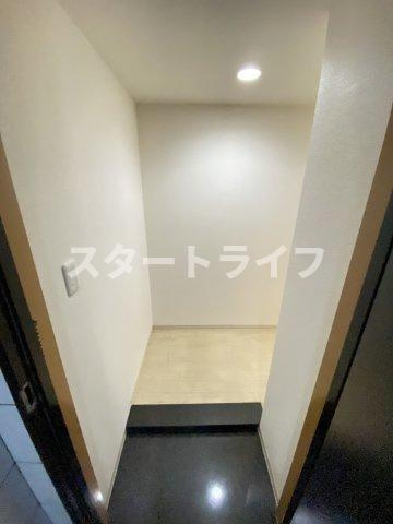 大阪市淀川区西三国３丁目の賃貸マンションの玄関|参考写真