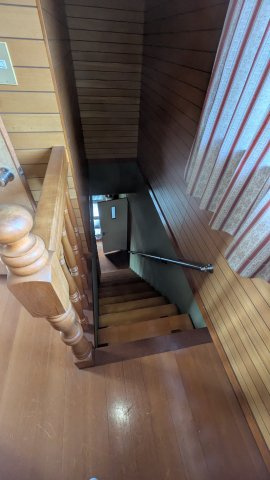 中古住宅　岩井1丁目のその他|階段