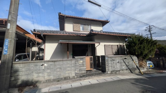 中古住宅　岩井1丁目の外観