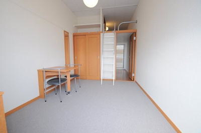 【居間・リビング】 | レオパレスエヴァーグリーン白幡 | 2階、同タイプの部屋の写真です