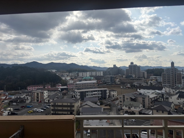 グランヴェルディ西条トレスの展望