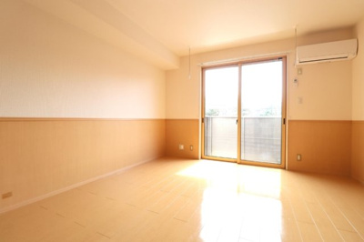 【居間・リビング】 | ＳＫＹ