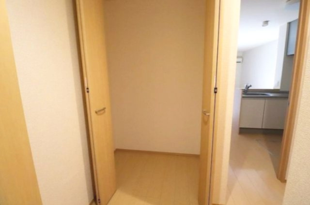Cerejeira（セレシェイラ）　Bの玄関