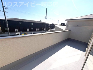 【バルコニー】 | 各務原市川島小網町新築建売全4棟！お車スペース3台可能！長期優良住宅！耐震等級3・住宅性能評価書取得 | 各務原市川島小網町新築建売全4棟！お車スペース3台可能！長期優良住宅！耐震等級3・住宅性能評価書取得！