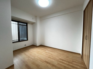 【洋室】 | モンセーヌ和泉中央 1番館