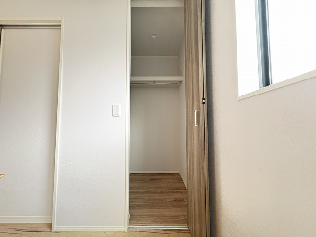 【収納】 | 志木市幸町2丁目　中古一戸建住宅　(丸井志木店) | 現地（2026年4月）撮影／ダイニング収納