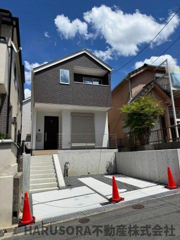 枚方市長尾元町7丁目　2階建の外観