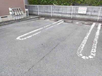 【駐車場】 | グリーン・ゲーブルズＢ