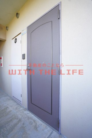 キャッスルコート【10,000円キャッシュバック対象物件】の玄関|ゆったりとした玄関です