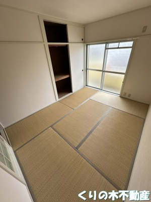 【和室】 | ルミウス片山 | 来客時にも便利な和室付き