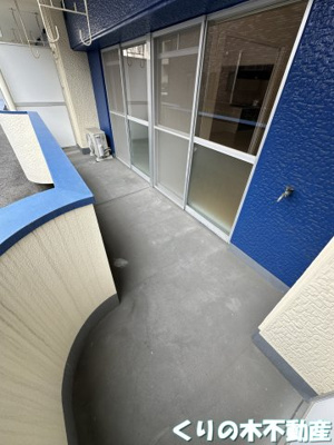 【バルコニー】 | ルミウス鯉池 | 陽当たり良好なバルコニーです