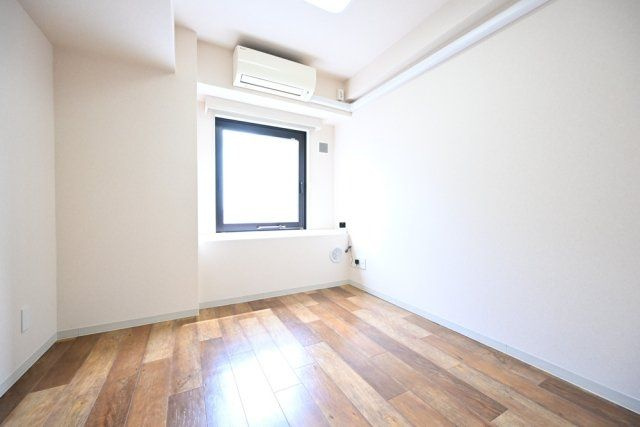 グランドハウスシャンティの洋室