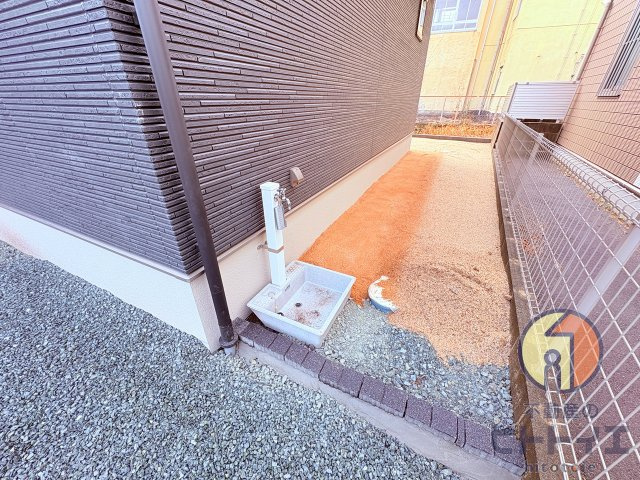 タマタウン岡山小北の前面道路含む現地写真