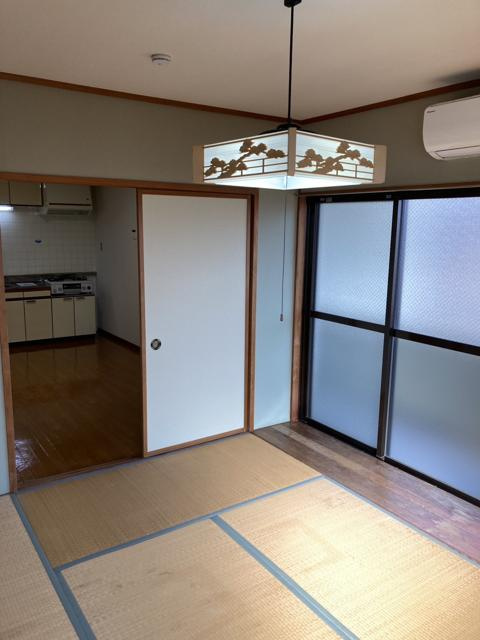 コーポ春日野　の和室