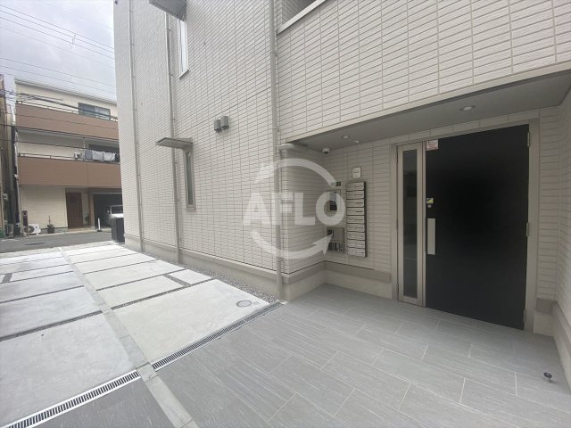 スペチアーレ巽中　A棟　巽小学校区のエントランス|スペチアーレ巽中　A棟　エントランス