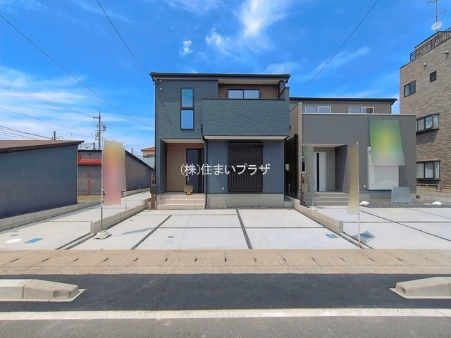 仲介手数料無料）岩倉市第１宮前町２号棟の前面道路含む現地写真|前面道路含む現地写真です