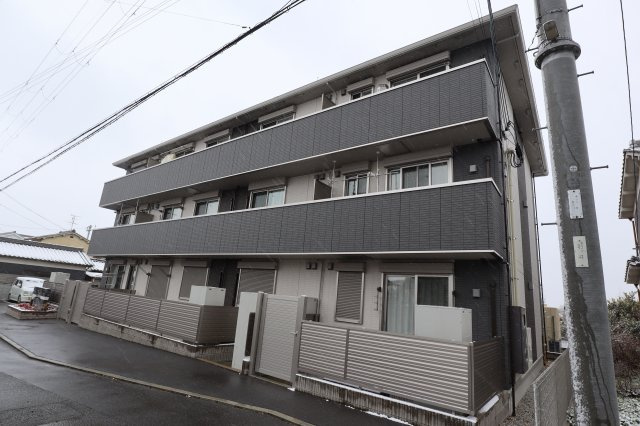 エストレヤの外観