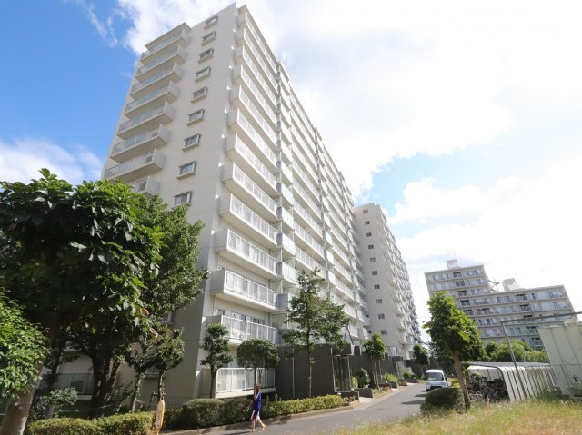 パークフィールドみさとテラ・ウェスト2街区２号館　