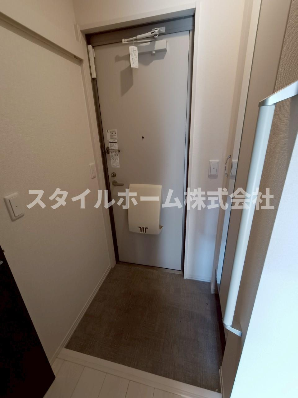 D-roomKGの玄関|同建物内別部屋の写真です。