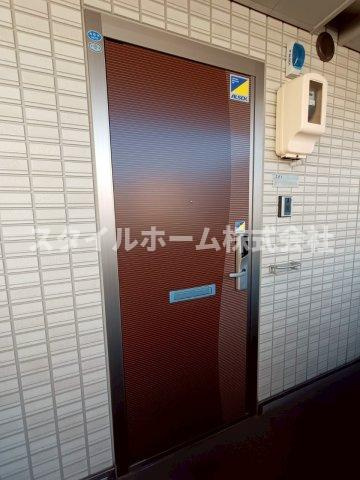 D-roomKGの玄関|同建物内別部屋の写真です。