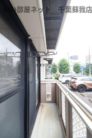 ファーストターフ鎌取　Ｂのバルコニー|お洗濯にも便利なバルコニー付き