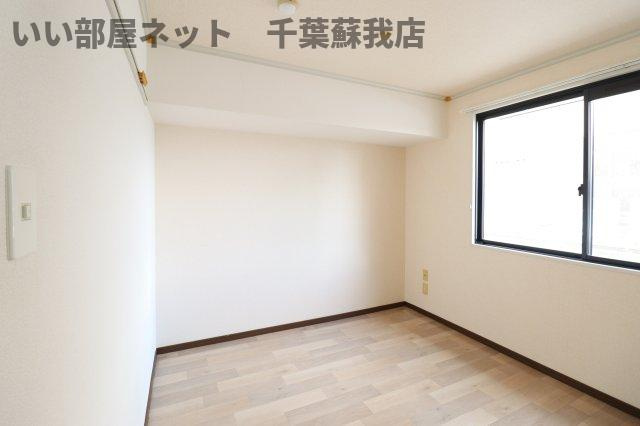 ファーストターフ鎌取　Ｂの洋室|スタンダードな洋室です