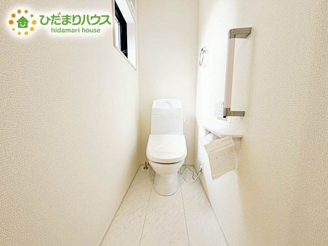 【トイレ】 | ひたちなか市八幡町2期　新築戸建 | 節水できるトイレで、少ないお水でもしっかりと洗浄してくれます！