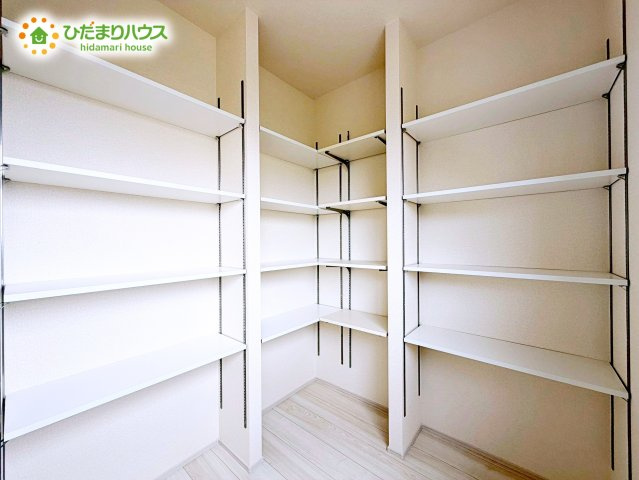 【収納】 | ひたちなか市八幡町2期　新築戸建 | パントリー完備で散らかりがちなキッチン回りもラクラクお片付けできちゃいます！(*^-^*)