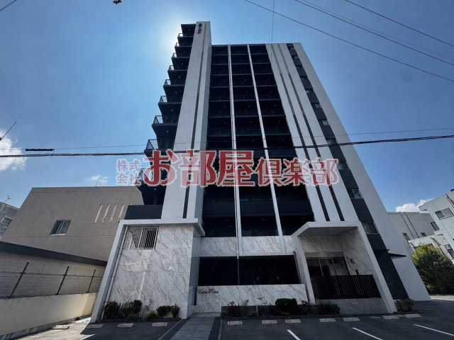 エクストラパレス